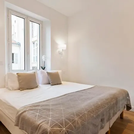 3 Bedrooms 3 Bath Bivouac 2 Min Palais Апартаменты *